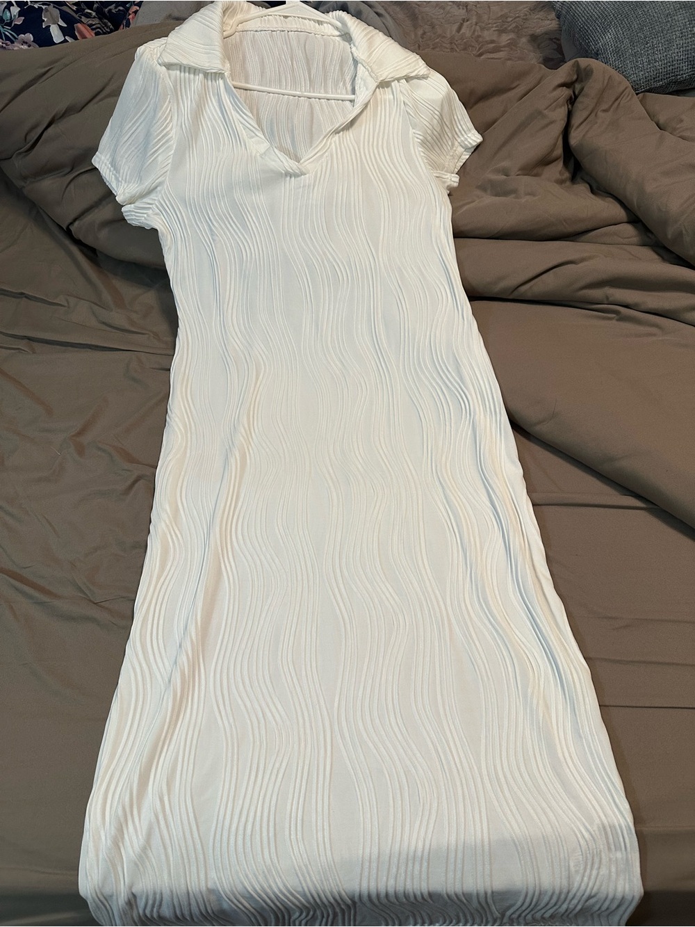 SHEIN White Textured Polo Collar Maxi Dress